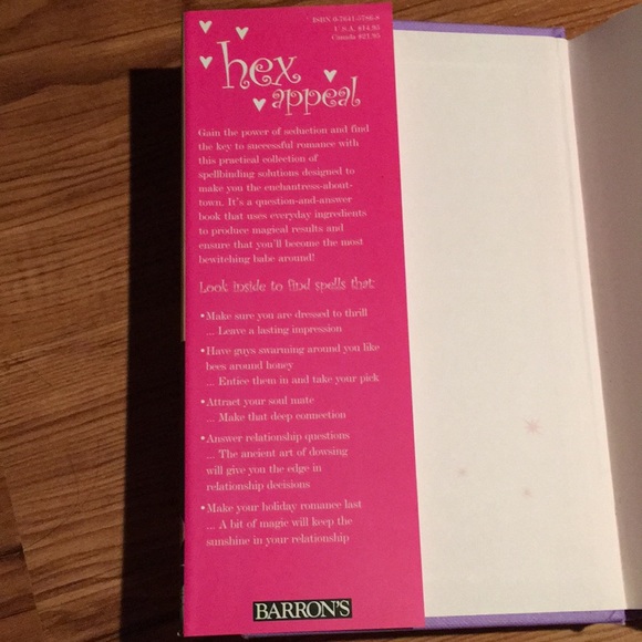 Metaphysical book Hex appeal by Lucy Summers - Picture 3 of 5